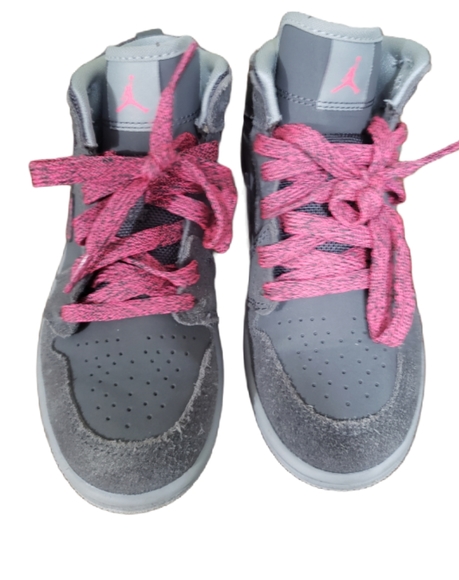 Nike Air Jordan 1 Mid Hyper Pink and Gray - Girls - Picture 3 of 12